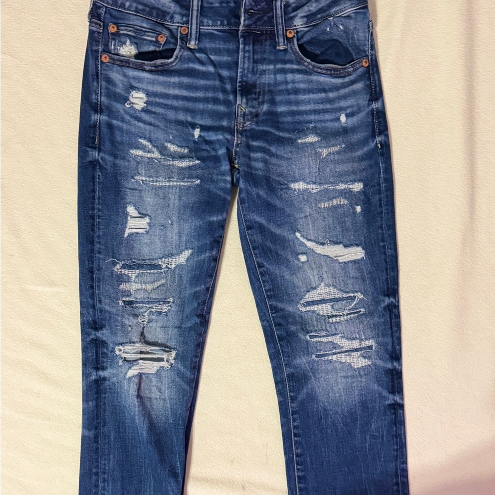 American Eagle Outfitters Distressed Denim Boyfriend Jeans